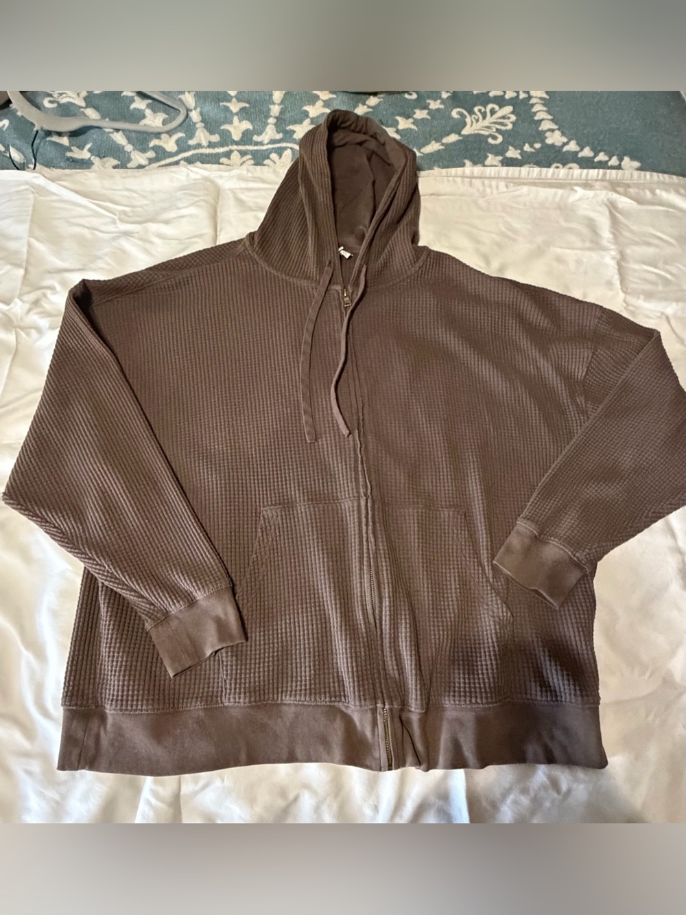 No Boundaries Men's Brown Full-Zip Waffle Hoodie